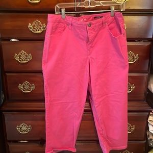 Pink capri pant
